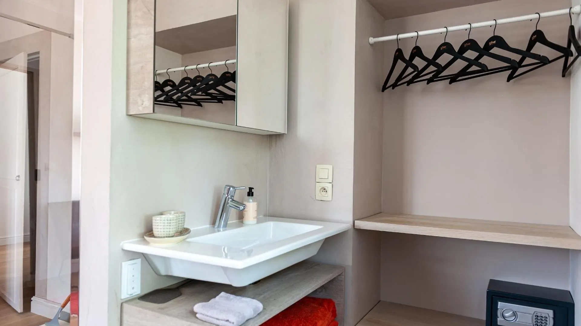 Bed and breakfast La Mirande de Saint-Clar 0*,  France