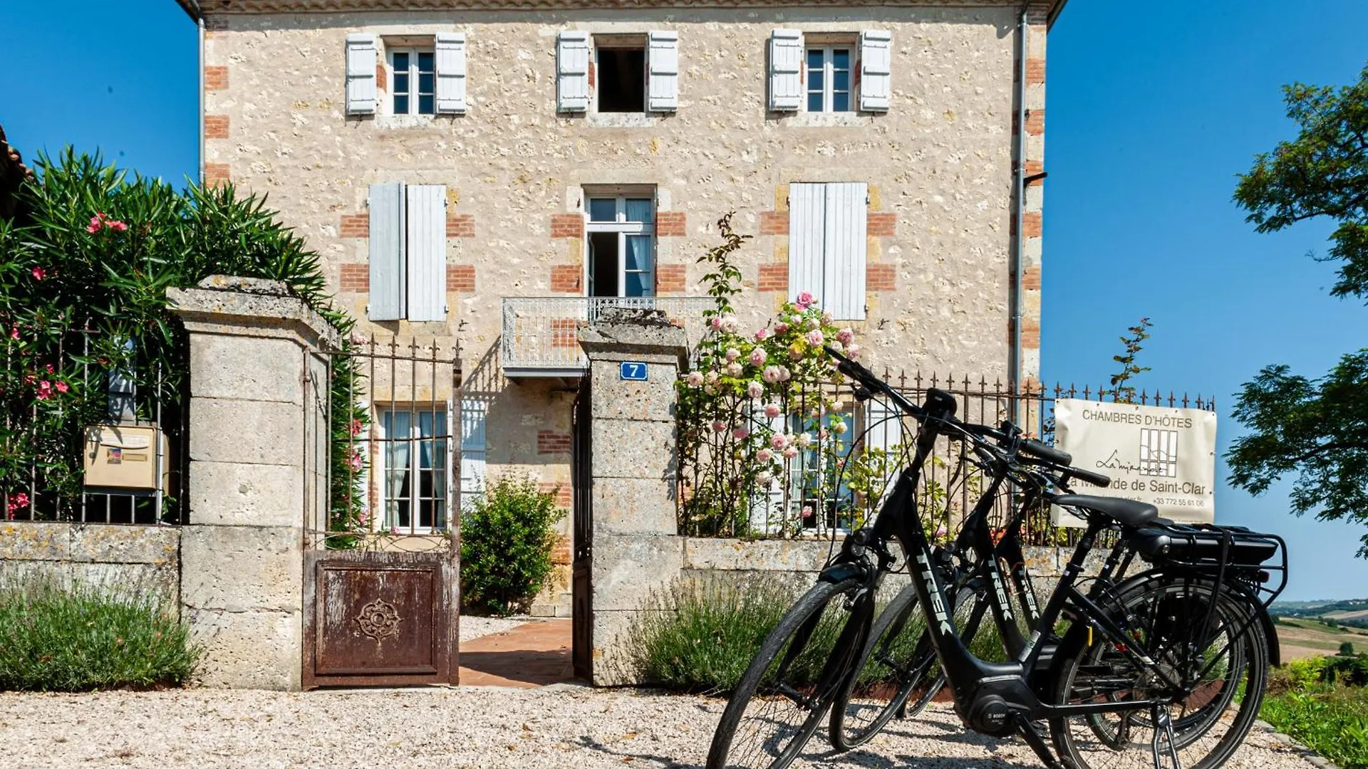 Alojamento de Acomodação e Pequeno-almoço B&B La Mirande De Saint-Clar França